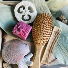 Charger l'image dans la galerie, ENSEMBLE - SHAMPOING SOLIDE - BROSSE À CHEVEUX ET PEIGNE ÉCOLOGIQUE