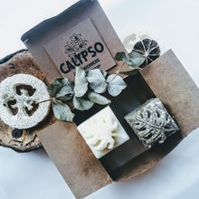 Charger l'image dans la galerie, shampoing solide shampoo bar revitalisant solide conditionner bar coffret box jasmin exotica luffa calypso