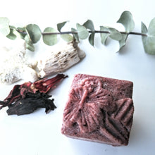 Charger l'image dans la galerie, SHAMPOOING SOLIDE - HIBISCUS ET COCO Shampoo bar - Calypso Éco-savonnerie