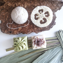 Charger l'image dans la galerie, soins visage CALYPSO - face care - Calypso Éco-savonnerie