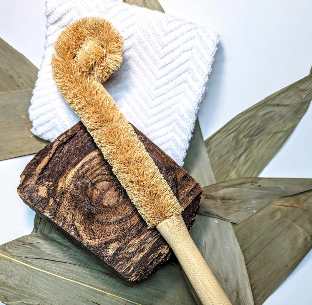 Longue brosse à récurer pour bouteille - bambou et fibre de sisal